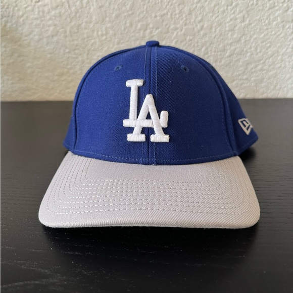 LA Dodgers New Era flex fit hat - Small/Medium blue with gray bill - Picture 1 of 5